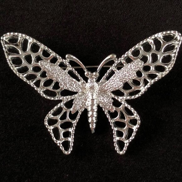 Sarah Coventry Jewelry - SARAH COVENTRY Vintage 1971 'Madame Butterfly' Silver Cutout Brooch Pin**NEW!